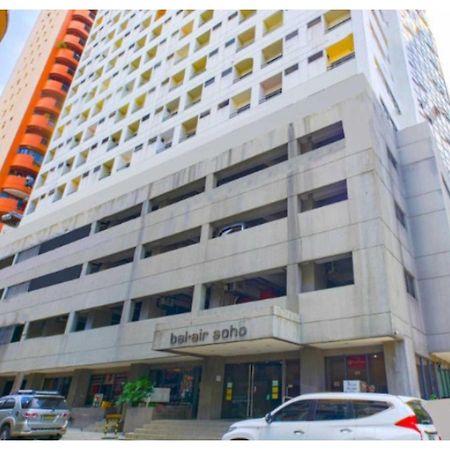 Oyo 769 Poblacion Suites Polaris Makati City Bagian luar foto