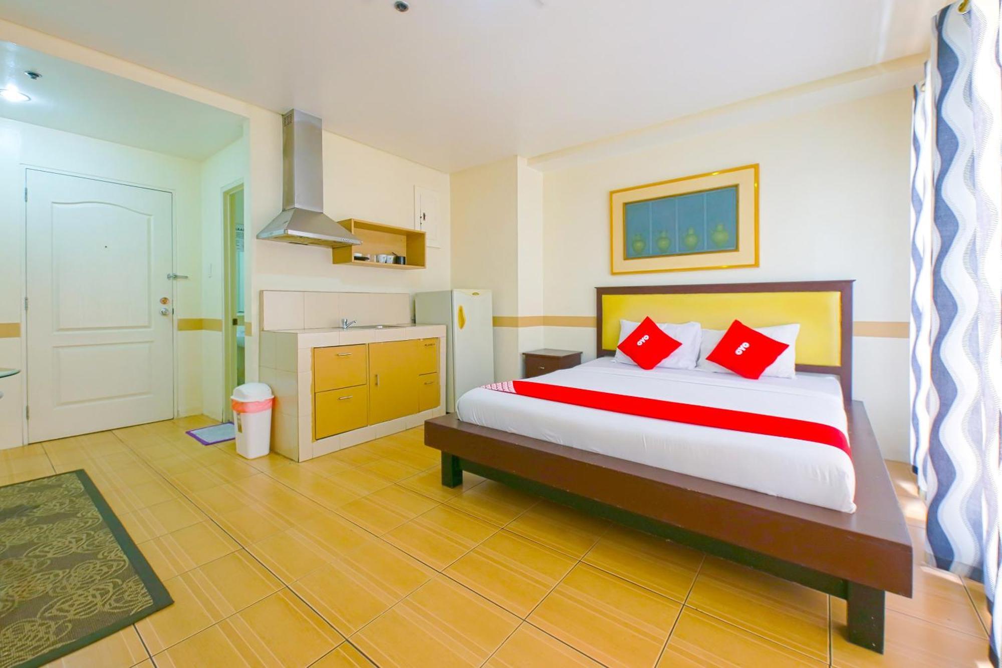 Oyo 769 Poblacion Suites Polaris Makati City Bagian luar foto